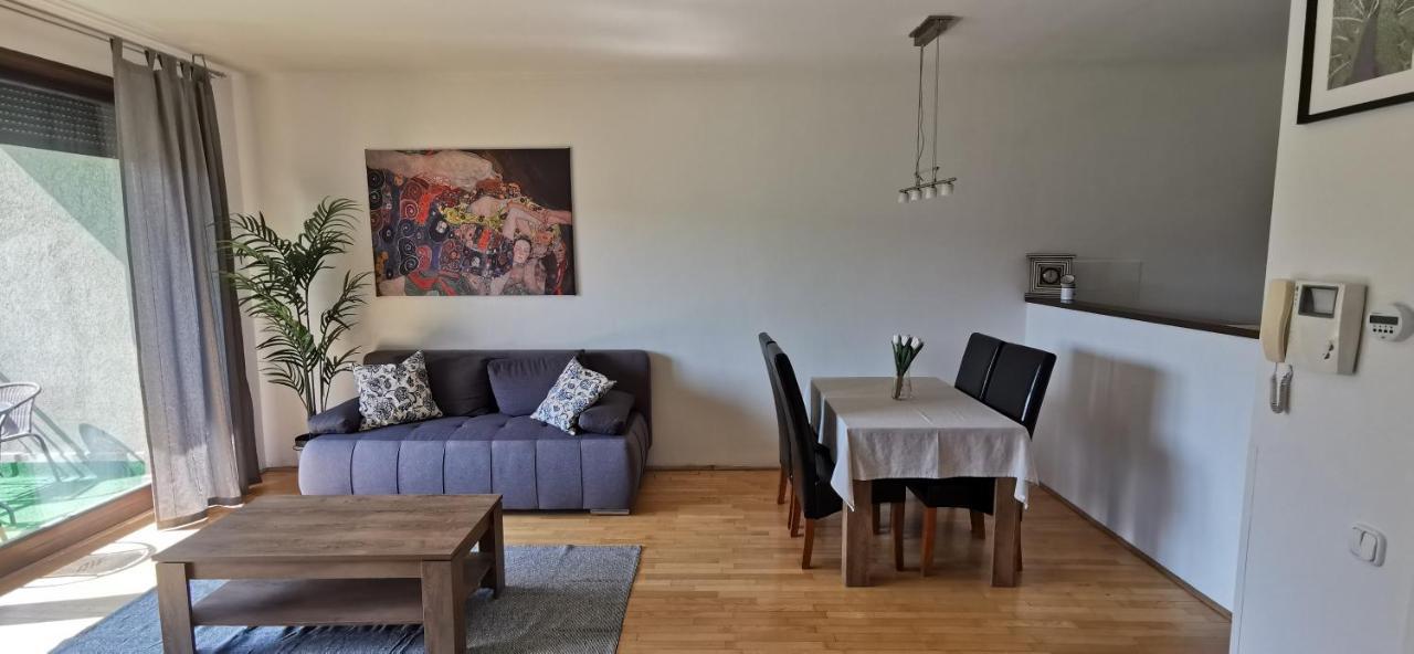 Kazinczy 52 B Apartment Будапеща Екстериор снимка